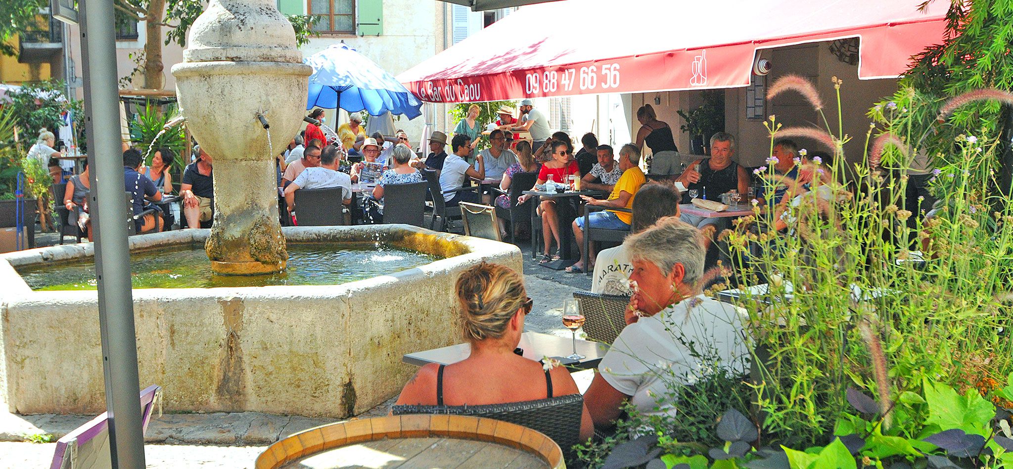 Le Bar du Caou - 10 Place du Caou 83830 FIGANIÈRES